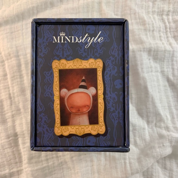 “Beaumont” Kathie Olivas The Scavengers Collection - Picture 5 of 12